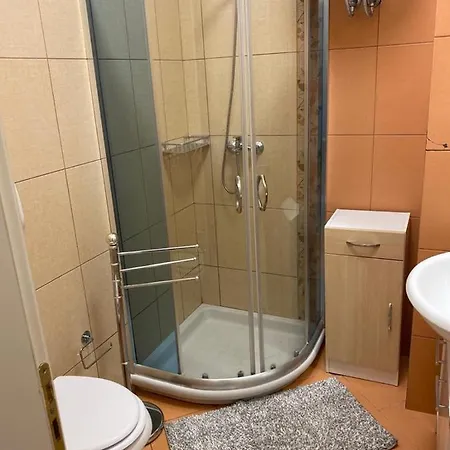 Apartamento Albania